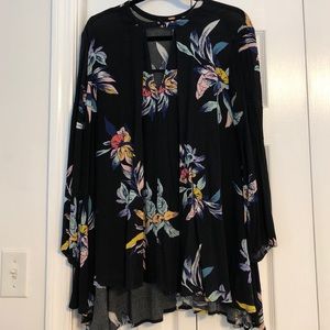 Free People long sleeve floral tunic ❤️